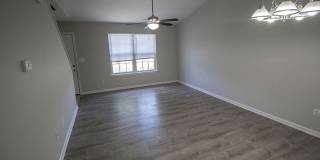 Large 4 bedroom Duplex Gallery 7