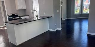 4 Bedroom House with Primary Suite 4 Bedroom House with Primary Suite Gallery 10
