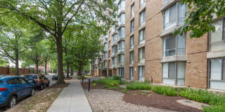 Channel Square Apartments Gallery 10