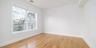 20 Third Street Gallery 14