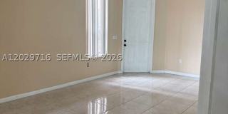 3766 NE 9th Ct Gallery 7