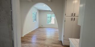 8535 Lookout Mountain Ave Gallery 34