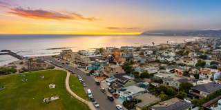 Fully Furnished Luxury Retreat in Pierpont! Gallery 40