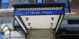 57 Bank Street unit: 303 Gallery 1