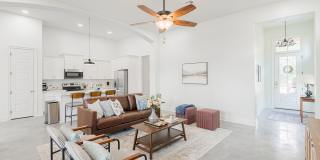 404 E Martial Avenue Gallery 31