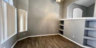 1631 N Garrett Drive Gallery 11