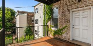 841 N Damen Avenue Gallery 14