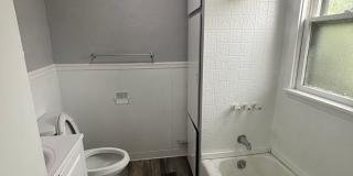 2bd Single Cash Pay/Section 8 Gallery 7