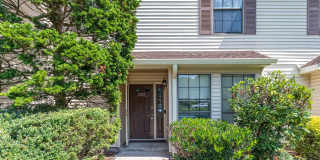 3 beds 2.5 baths Gallery 1