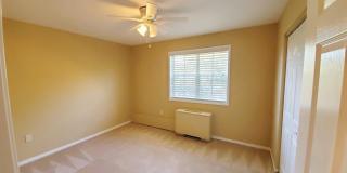 10303 45TH Place unit: 202 Gallery 4