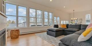 Stunning 4 Bed 2.5 Bath Steps from Willards Beach UNFURNISHED Gallery 20