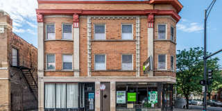 5749 W Chicago Gallery 12