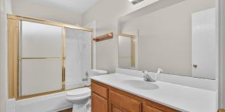 Nicely Remodeled North Fresno 3/2 Gallery 18