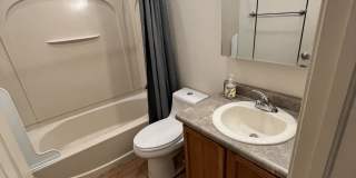 5847 University Village View Gallery 11