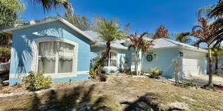 125 SW Donna Terrace Gallery 1