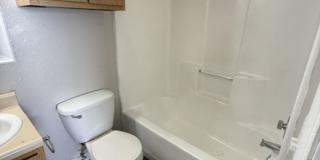 River Walk Apartments Gallery 79