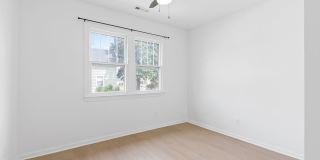 Charming + Modern Highland Park Home - 3 Beds, 2 Baths, Fenced Yard, + Plenty of Parking! Gallery 31