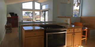 671 Lily Street - Upper level Gallery 10