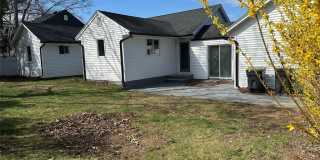 41 Woods Avenue Gallery 17