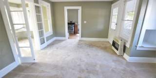 Bright Top-Floor 1 Bedroom in the Heart of Thornton Park! Walk to Lake Eola! Gallery 3