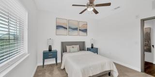 Townhomes at Lake Park Gallery 9