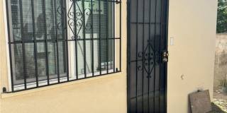 214 E 88 Place Gallery 1