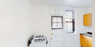 5202-5210 S. Cornell Avenue Gallery 1