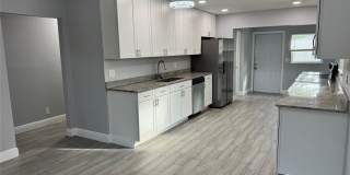 232 NW 9th St Gallery 1