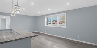 105 Dahl Street Gallery 8