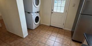 2/2 condo in the heart of Sunnyslope Gallery 12