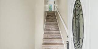 Downtown 2 bedroom Condo Gallery 6