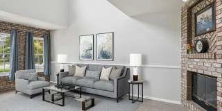 Charming 4BR Townhome in Thornton Gallery 24