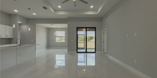 417 Paddock Street Gallery 2