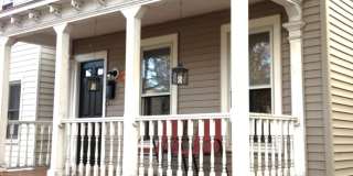 120 Van Dam Street Gallery 1