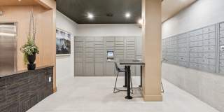 Thames Point Gallery 4
