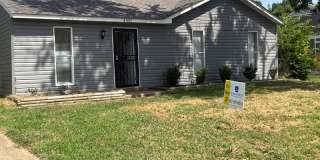 4401 Howardcrest Dr Gallery 2
