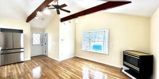 98 Safford St Gallery 20