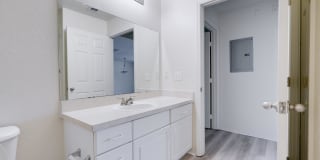 MacAlpine Place Gallery 29