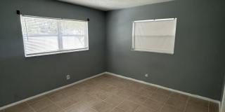 1435 SW 24th Court Gallery 7