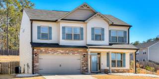 4 bedroom, 2.5 bathroom home in Harlem, GA with fenced yard and double car garage - pet friendly! Gallery 1