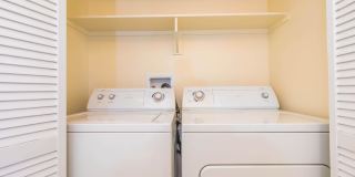 Colony Townhomes Gallery 101