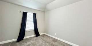 5000-5002 Villas Drive Gallery 26