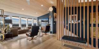 Westside Gem With Amazing Views Gallery 5