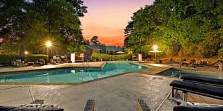 Averelle North Hills Gallery 24