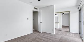 Remodeled 3/2 off Indian School & 43rd Ave Gallery 25