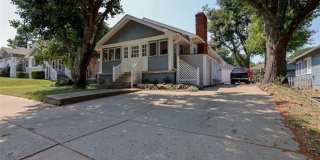 Charming 1920s Midtown bungalow with lots of space and character Gallery 1