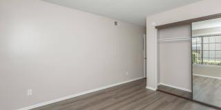 Oak Tree Court Gallery 33