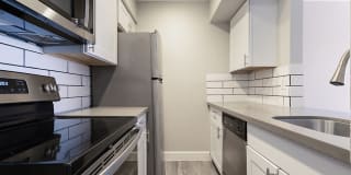 Parq on 50th Gallery 4