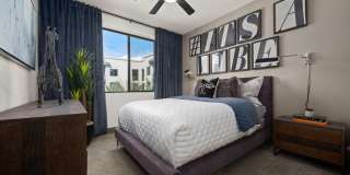 Blume on Central Gallery 28