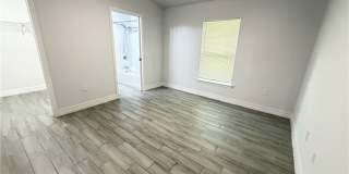 2413 Delta Avenue N Gallery 11